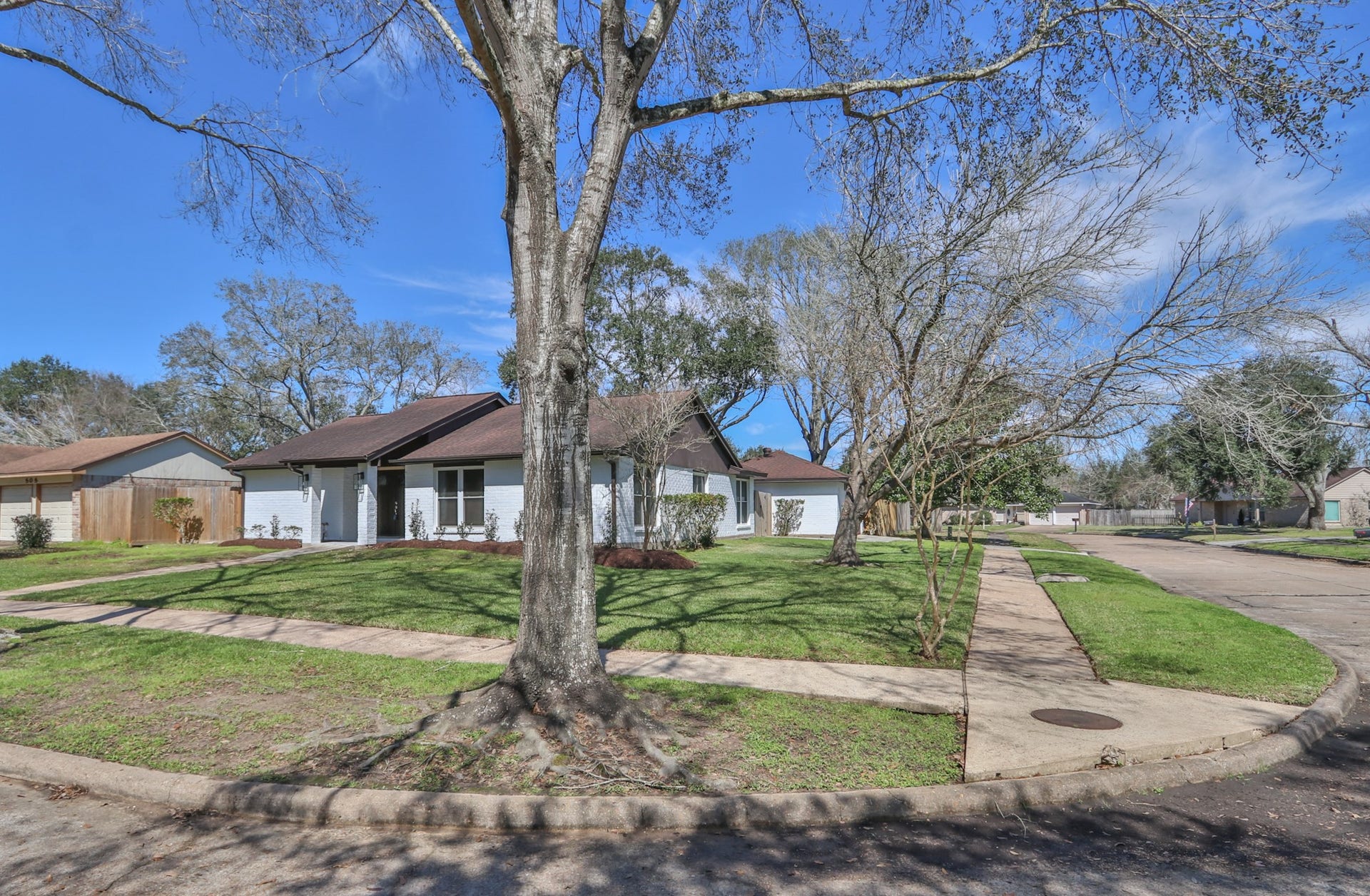 509 Belmont Drive, Friendswood, TX 77546 509 Belmont Drive, Friendswood, TX 77546