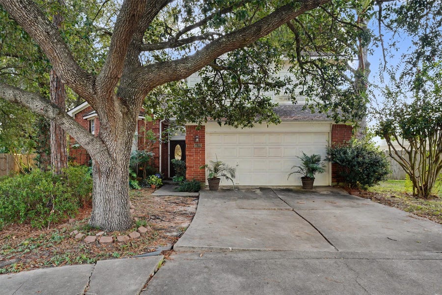 Property photo for 14206 Orchard Farms Lane, Houston, TX