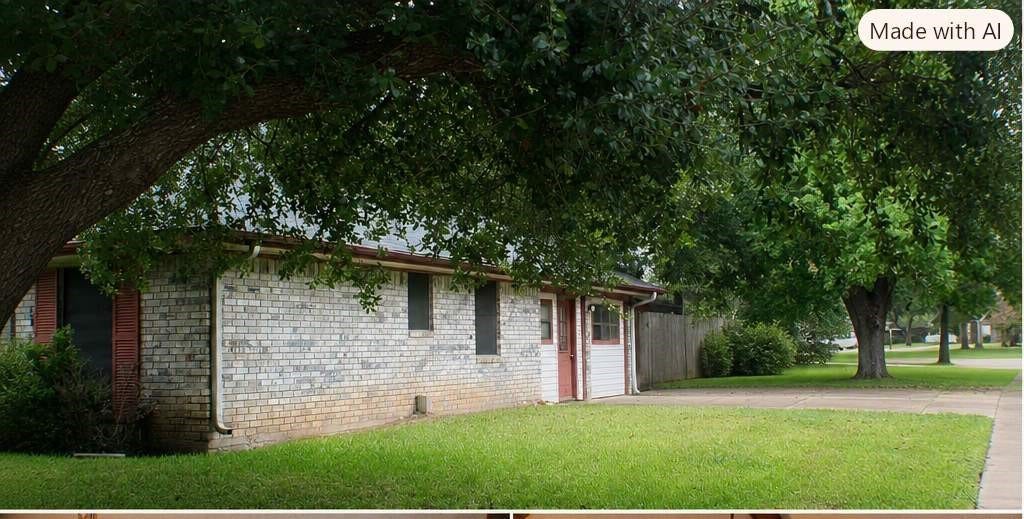 705 Sycamore Street S, Lake Jackson, TX 77566 Side Door and Driveway