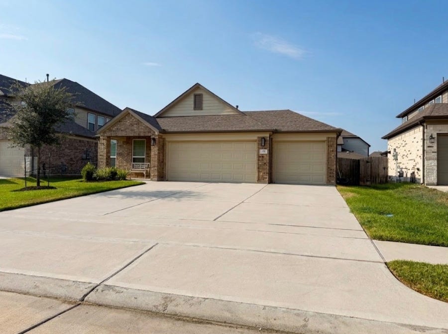 Property photo for 301 E Tranquil Fields Lane, Waller, TX