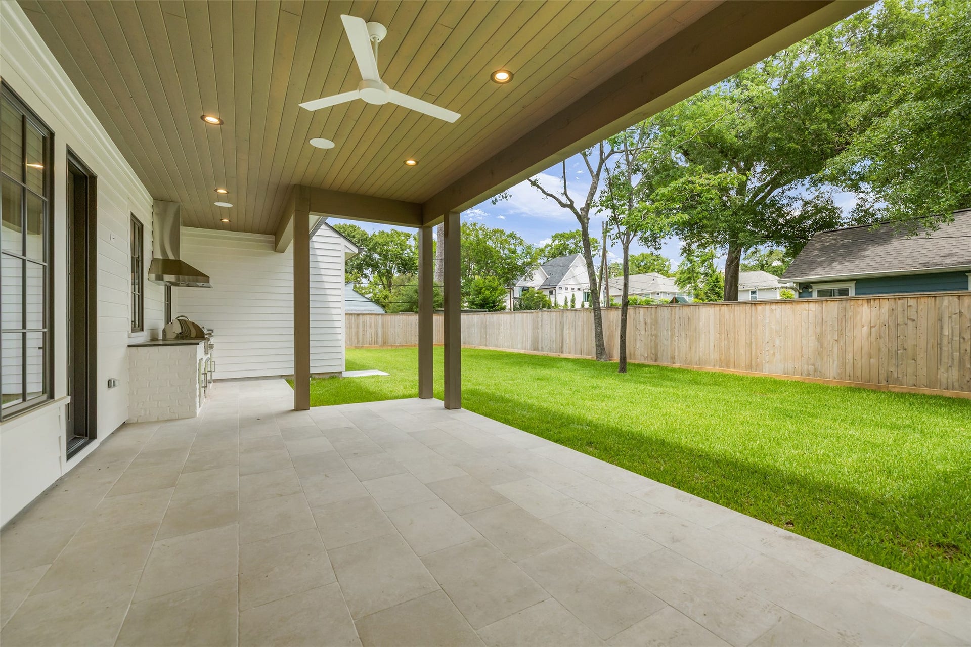 713 W 42nd Street, Houston, TX 77018 713 W 42nd Street, Houston, TX 77018