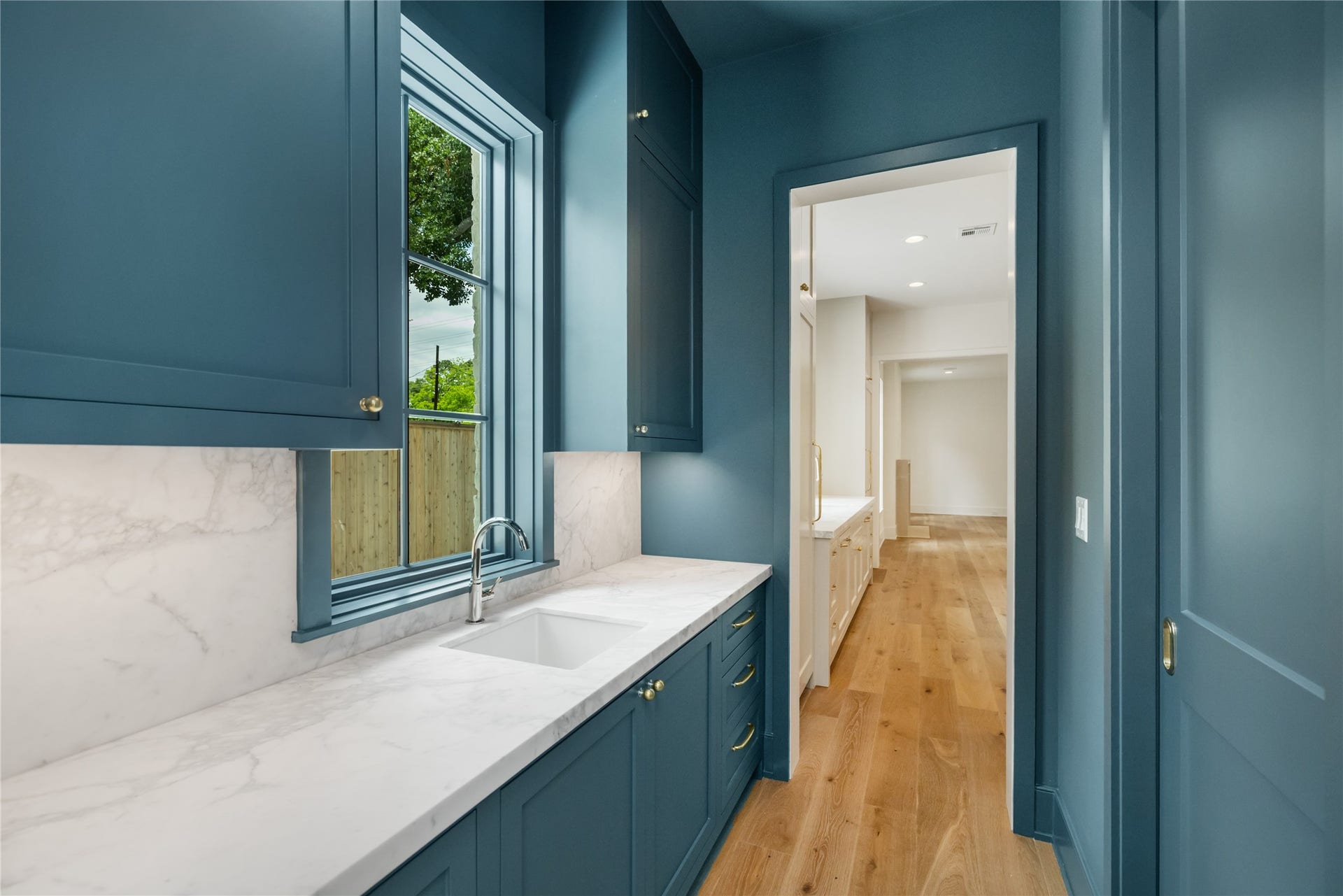 713 W 42nd Street, Houston, TX 77018 713 W 42nd Street, Houston, TX 77018