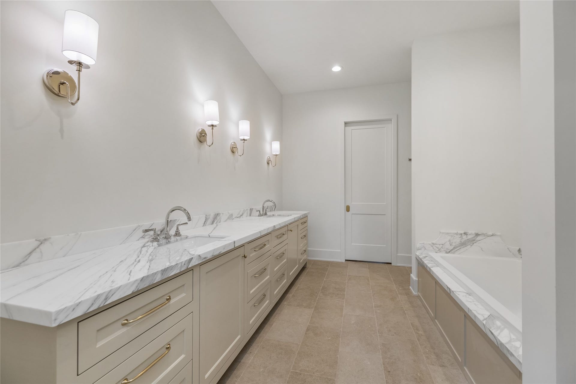 713 W 42nd Street, Houston, TX 77018 713 W 42nd Street, Houston, TX 77018