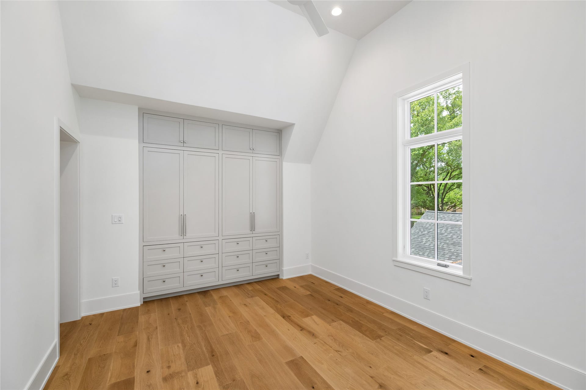 713 W 42nd Street, Houston, TX 77018 713 W 42nd Street, Houston, TX 77018