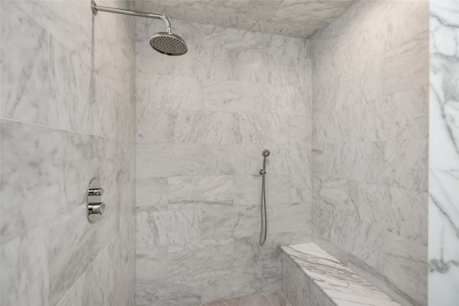 713 W 42nd Street, Houston, TX 77018 713 W 42nd Street, Houston, TX 77018