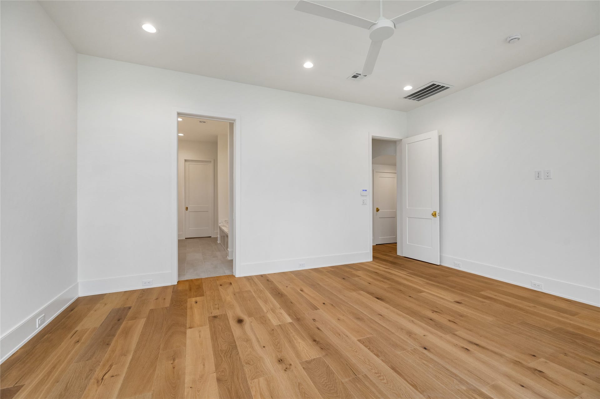 713 W 42nd Street, Houston, TX 77018 713 W 42nd Street, Houston, TX 77018
