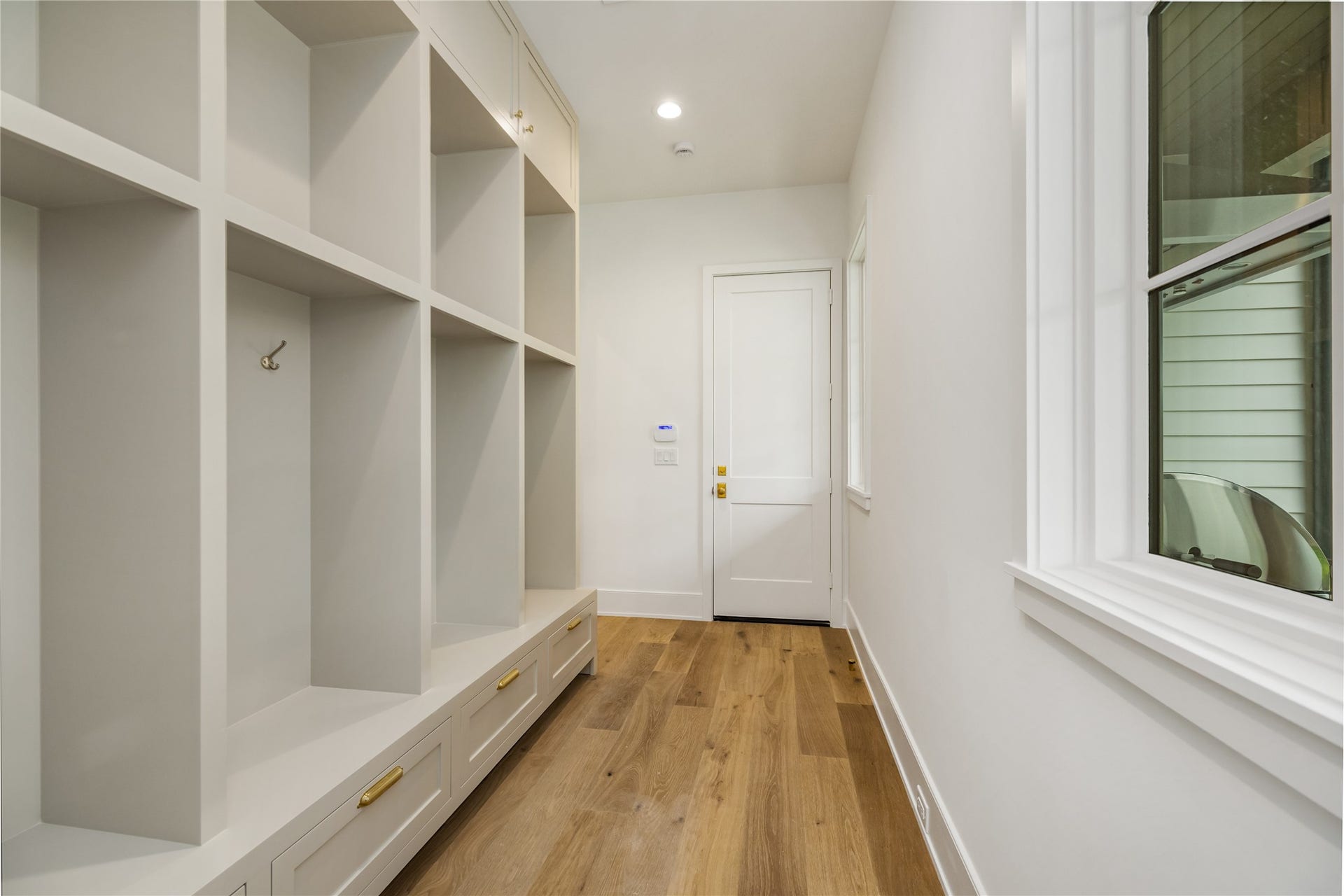 713 W 42nd Street, Houston, TX 77018 713 W 42nd Street, Houston, TX 77018