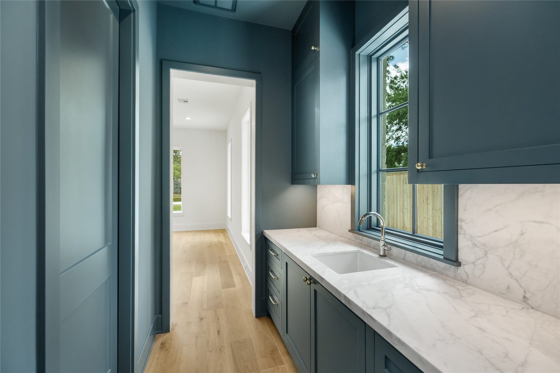 713 W 42nd Street, Houston, TX 77018 713 W 42nd Street, Houston, TX 77018
