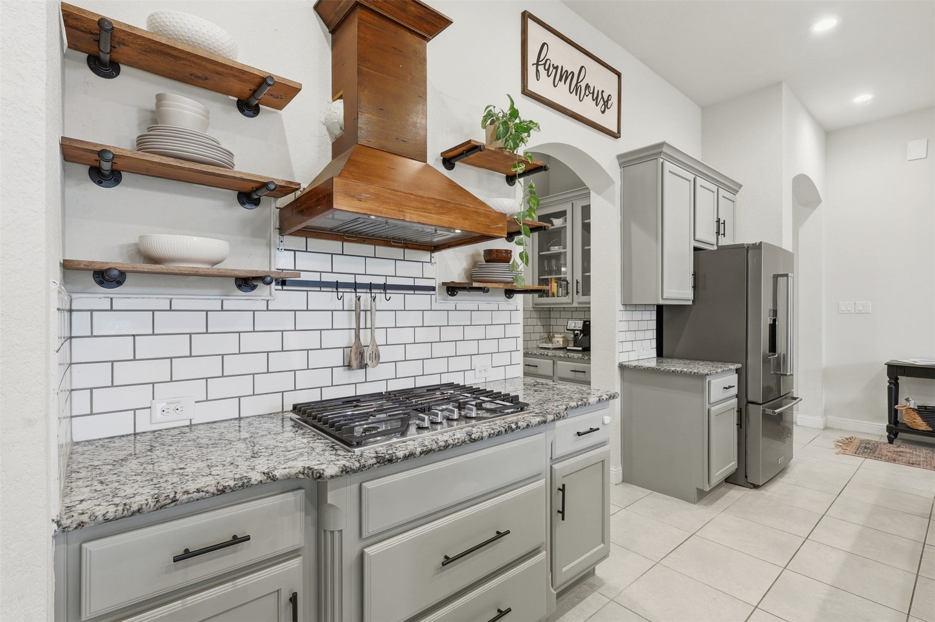 29622 Pewter Run Lane, Katy, TX 77494 Abundant storage and generous counter space make meal prep and entertaining effortless.