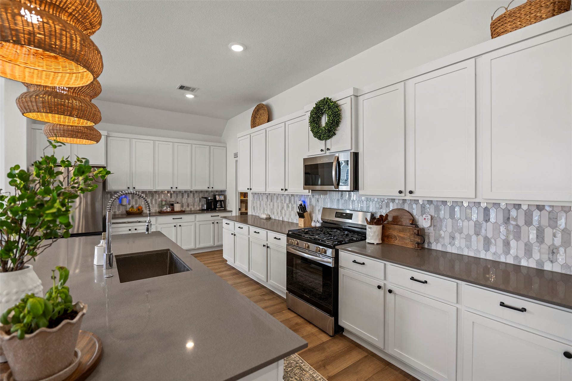 29003 Spicewood Valley Drive, New Caney, TX 77357 29003 Spicewood Valley Drive, New Caney, TX 77357