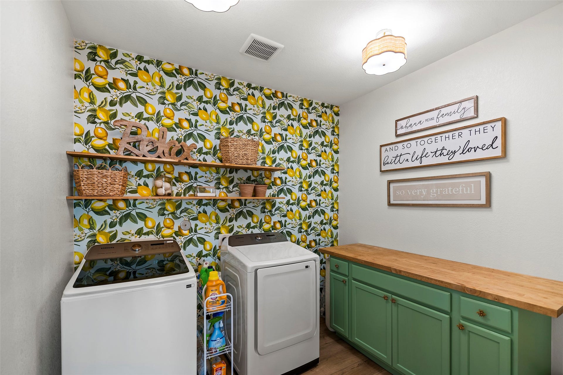 29003 Spicewood Valley Drive, New Caney, TX 77357 29003 Spicewood Valley Drive, New Caney, TX 77357