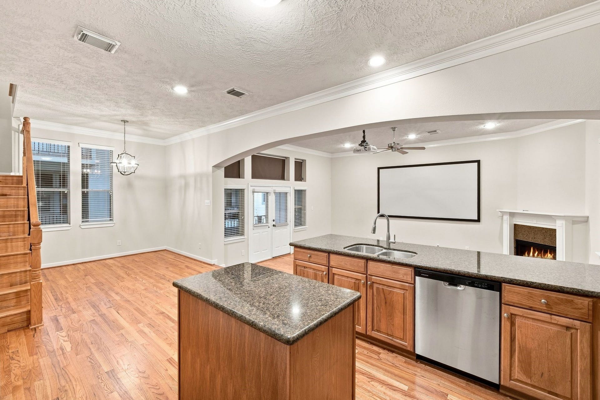 1333 W 21st Street, #B, Houston, TX 77008 1333 W 21st Street, #B, Houston, TX 77008