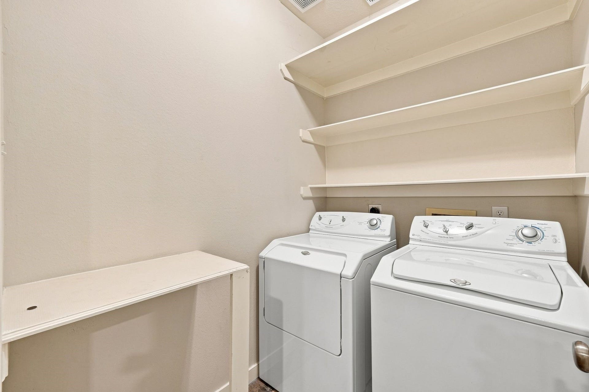 1333 W 21st Street, #B, Houston, TX 77008 1333 W 21st Street, #B, Houston, TX 77008