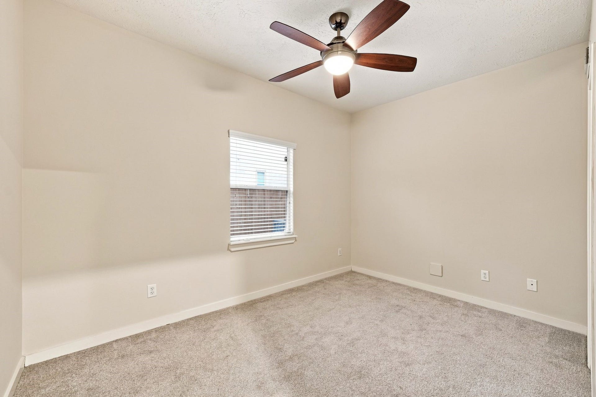 1333 W 21st Street, #B, Houston, TX 77008 1333 W 21st Street, #B, Houston, TX 77008