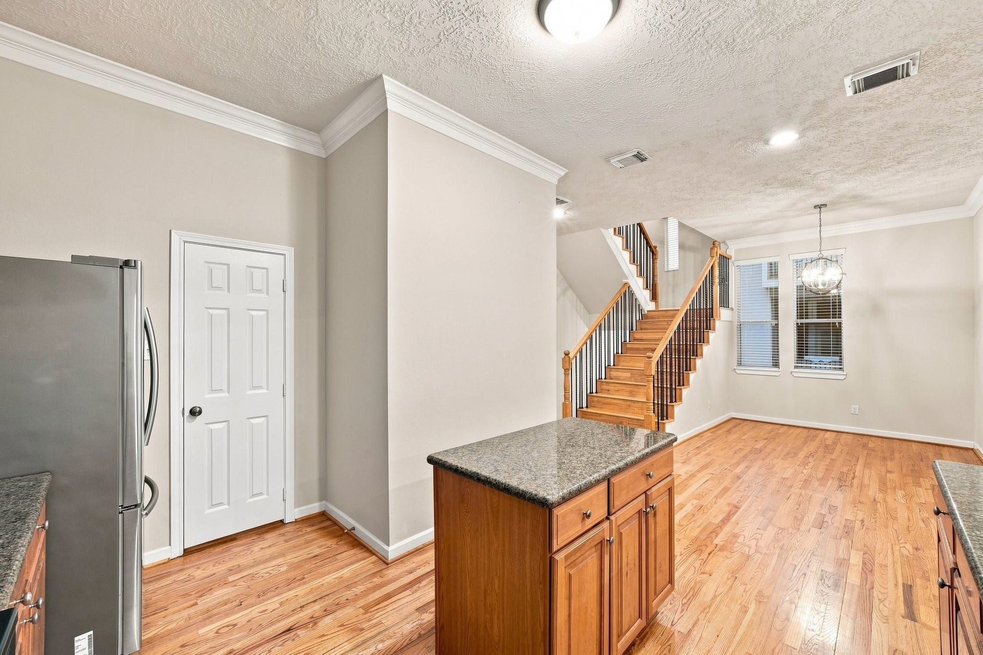 1333 W 21st Street, #B, Houston, TX 77008 1333 W 21st Street, #B, Houston, TX 77008