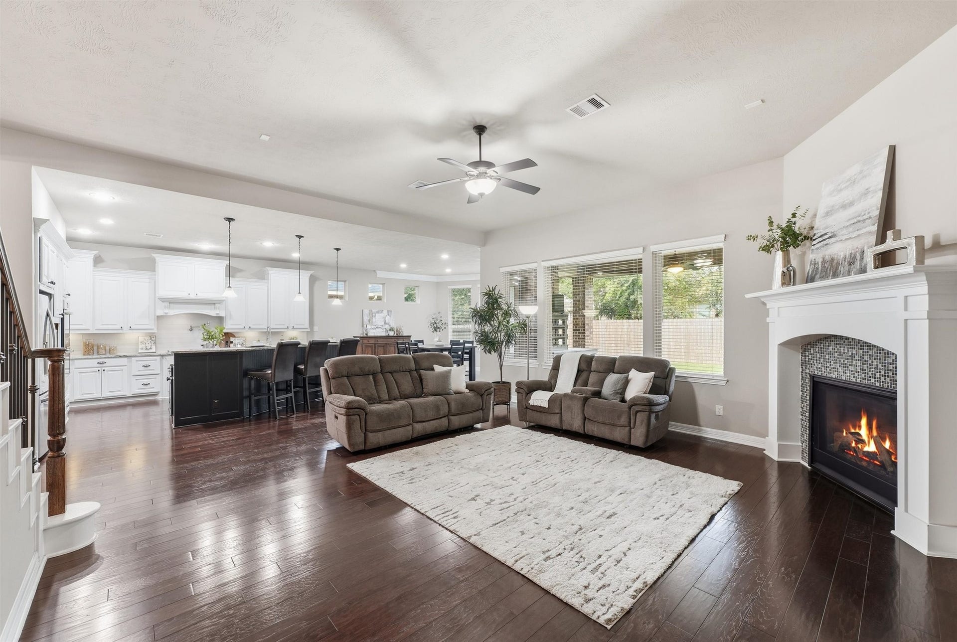 17215 Sages Ravine Drive, Humble, TX 77346 Family Room