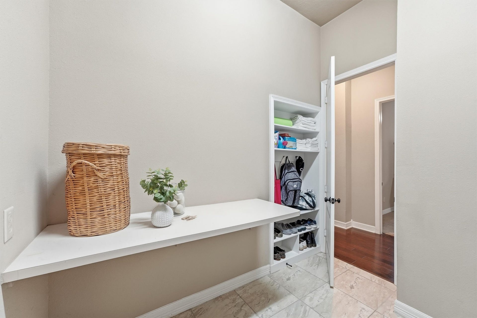 17215 Sages Ravine Drive, Humble, TX 77346 Laundry Room with Folding Station & Mud Center