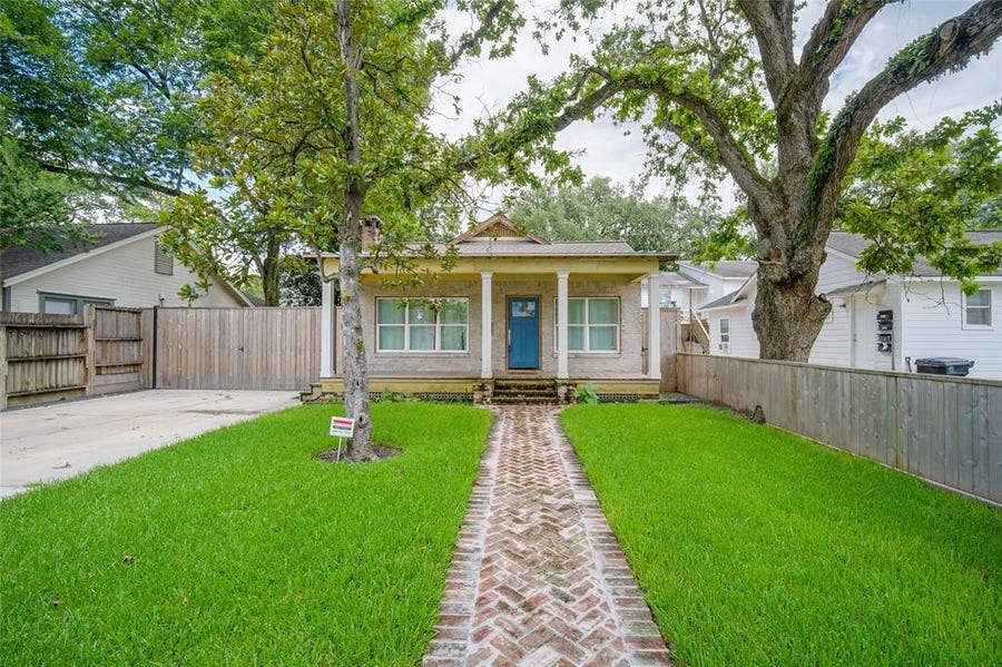 Property photo for 4814 Siegel Street, Houston, TX