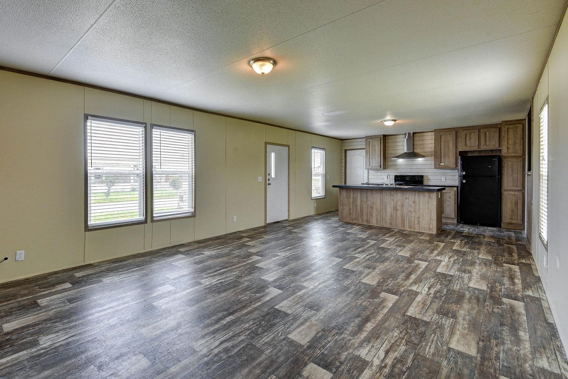 2245 Ben Boulevard, Conroe, TX 77306 2245 Ben Boulevard, Conroe, TX 77306