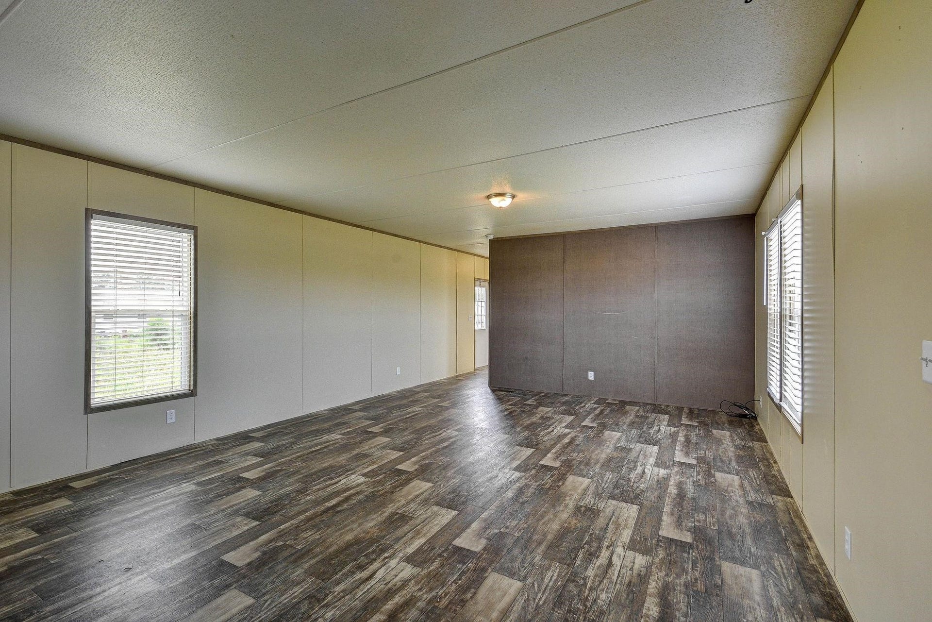 2245 Ben Boulevard, Conroe, TX 77306 2245 Ben Boulevard, Conroe, TX 77306