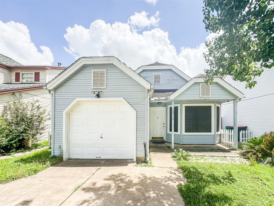 Property photo for 18579 N Lyford Drive, Katy, TX