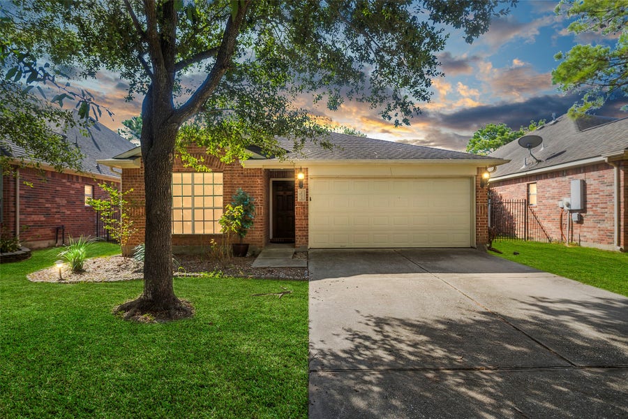 Property photo for 10318 Lyndon Meadows Drive, Houston, TX
