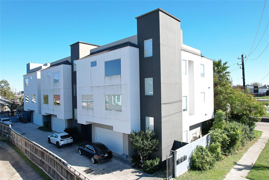 Property photo for 2023 Rosedale Street, Houston, TX