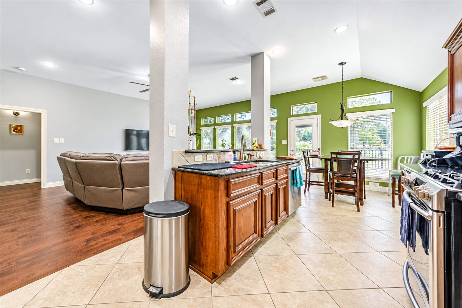 13401 Highland Lake Lane, Pearland, TX 77584 13401 Highland Lake Lane, Pearland, TX 77584