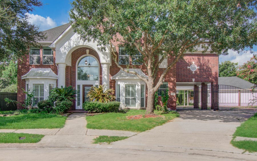 Property photo for 5803 Serrano Terrace Lane, Houston, TX