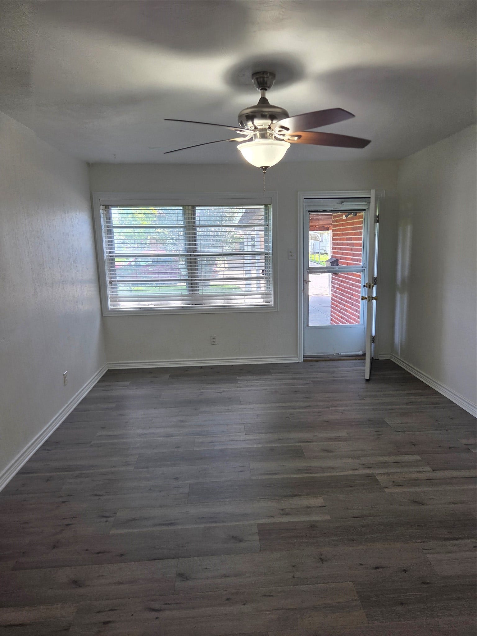 322 Elaine Street, La Marque, TX 77568 322 Elaine Street, La Marque, TX 77568