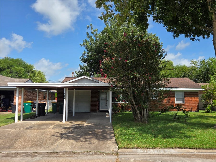Property photo for 322 Elaine Street, La Marque, TX