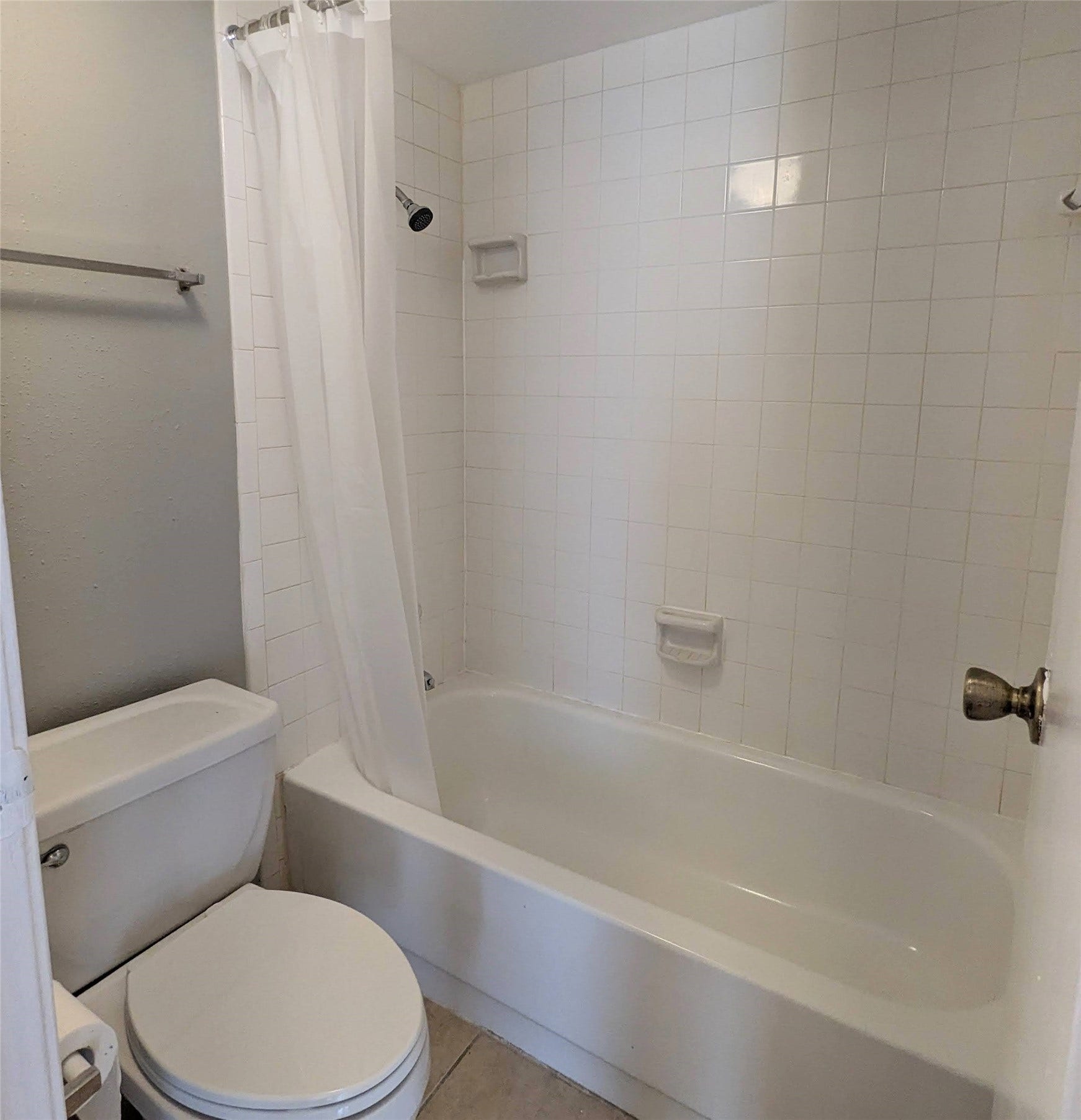 7200 W T C Jester Boulevard, #4301, Houston, TX 77088 7200 W T C Jester Boulevard, #4301, Houston, TX 77088