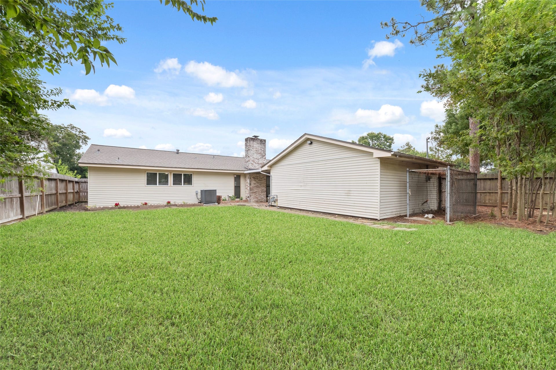 2830 Westerland Drive, Houston, TX 77063 A backyard big enough for a little dreaming, whether that means raised beds or a Saturday game on the lawn.