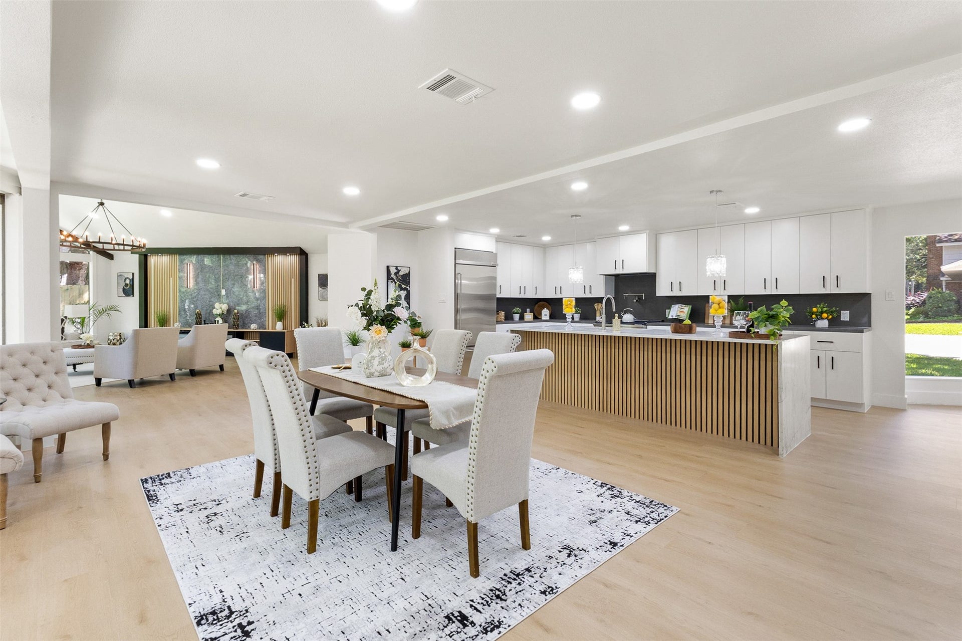 107 Beaver Tail Point, Houston, TX 77024 107 Beaver Tail Point, Houston, TX 77024