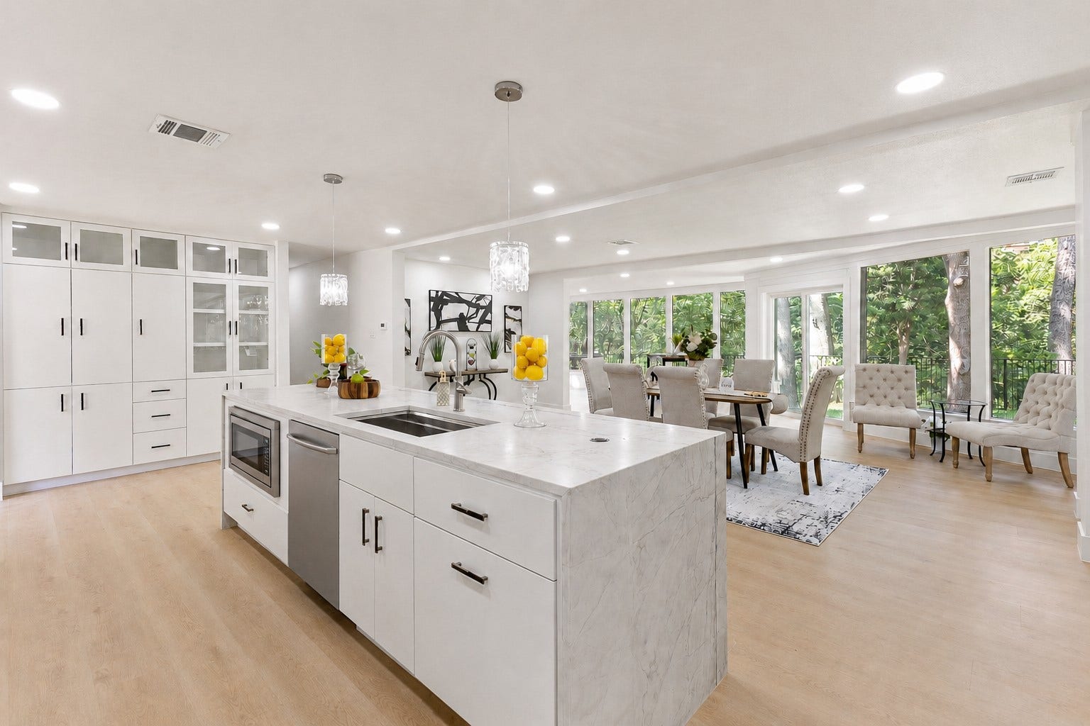 107 Beaver Tail Point, Houston, TX 77024 107 Beaver Tail Point, Houston, TX 77024