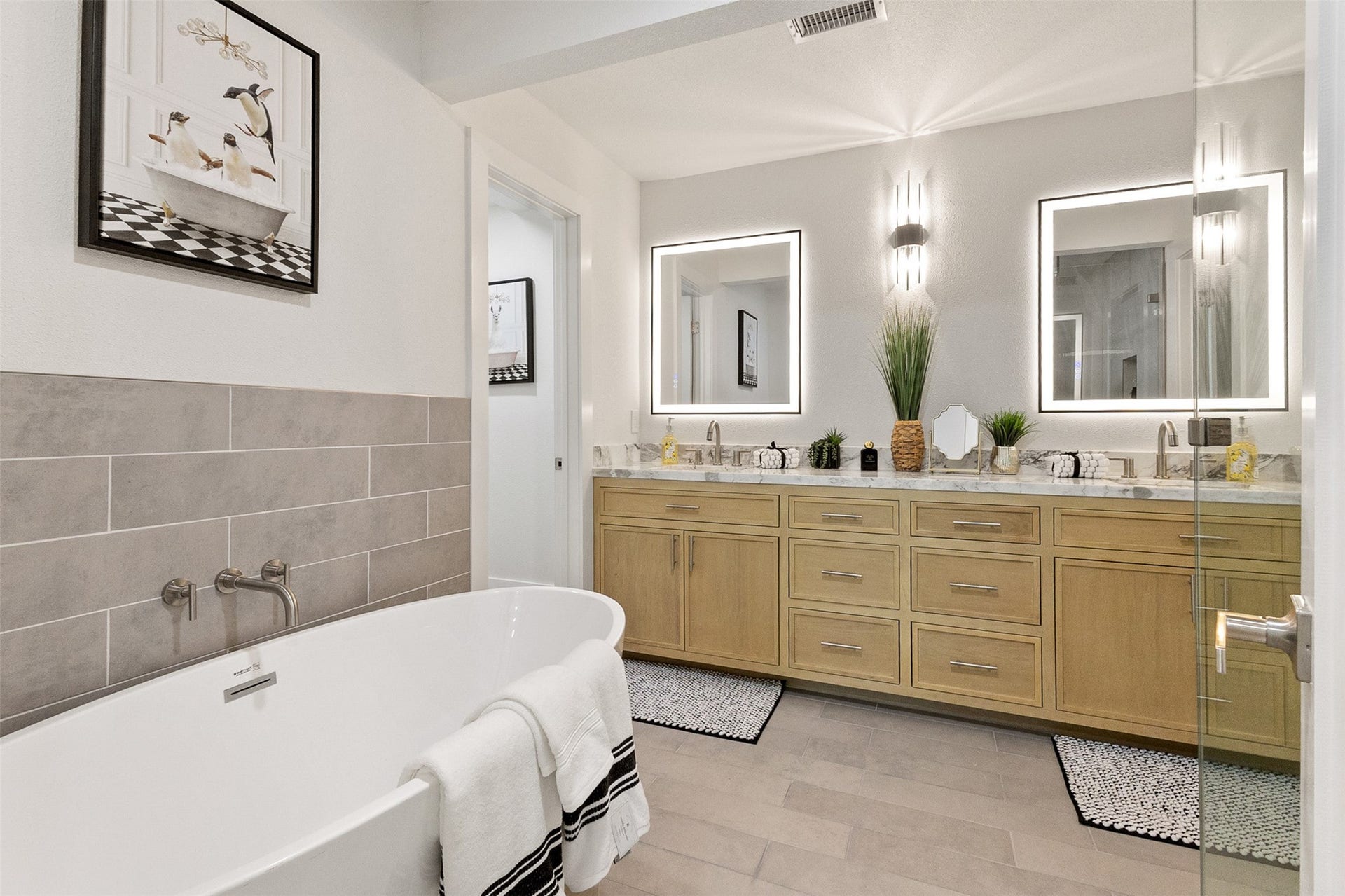 107 Beaver Tail Point, Houston, TX 77024 107 Beaver Tail Point, Houston, TX 77024