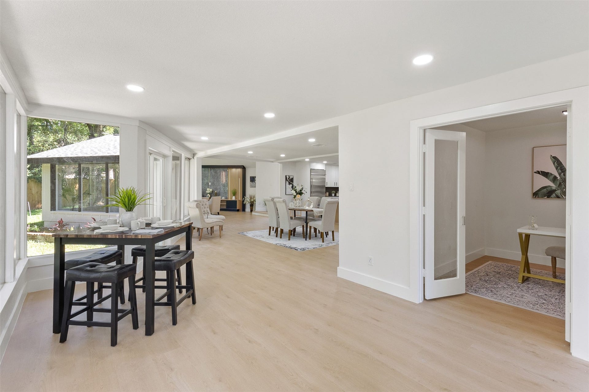 107 Beaver Tail Point, Houston, TX 77024 107 Beaver Tail Point, Houston, TX 77024