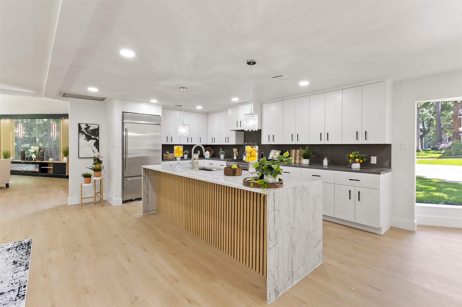 107 Beaver Tail Point, Houston, TX 77024 107 Beaver Tail Point, Houston, TX 77024