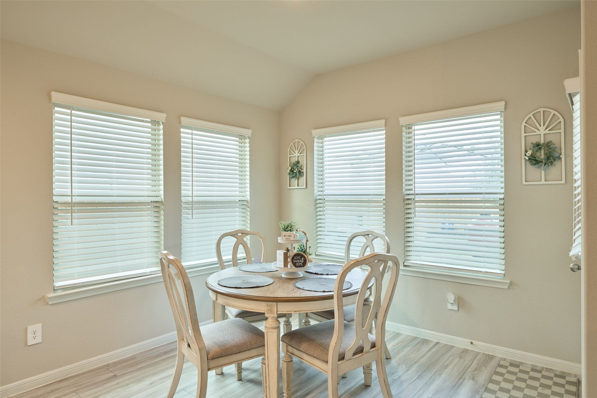 729 Yellow Birch Lane, Conroe, TX 77304 729 Yellow Birch Lane, Conroe, TX 77304
