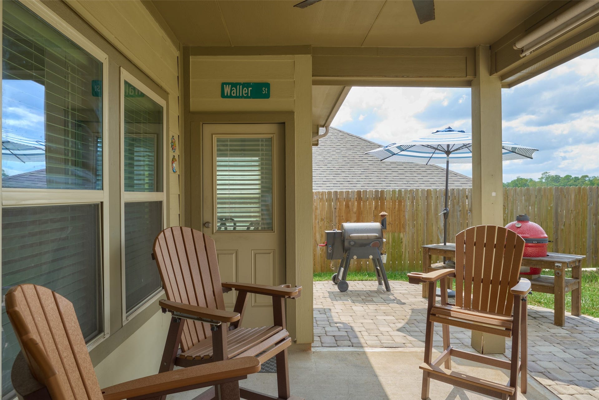729 Yellow Birch Lane, Conroe, TX 77304 729 Yellow Birch Lane, Conroe, TX 77304
