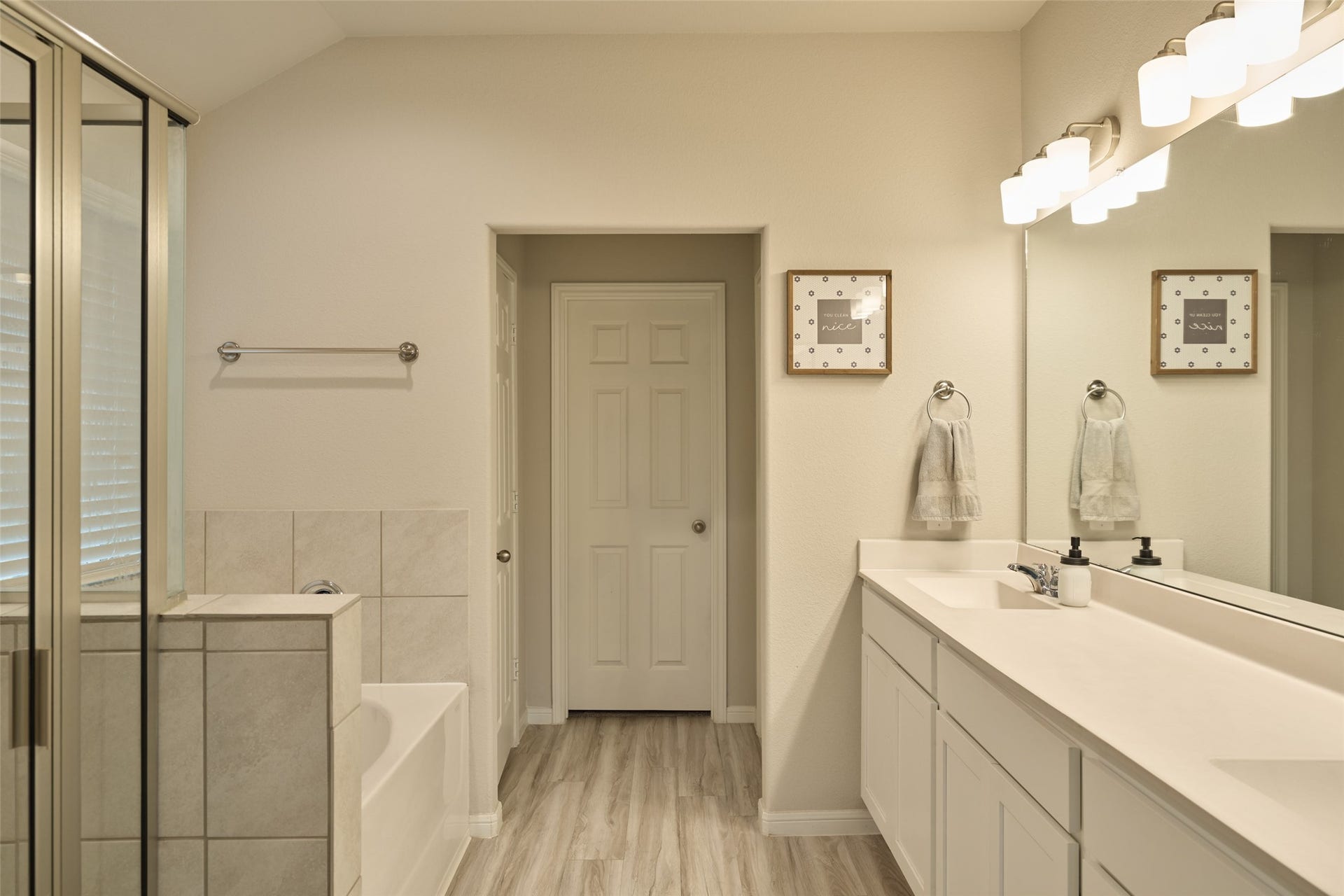 729 Yellow Birch Lane, Conroe, TX 77304 729 Yellow Birch Lane, Conroe, TX 77304