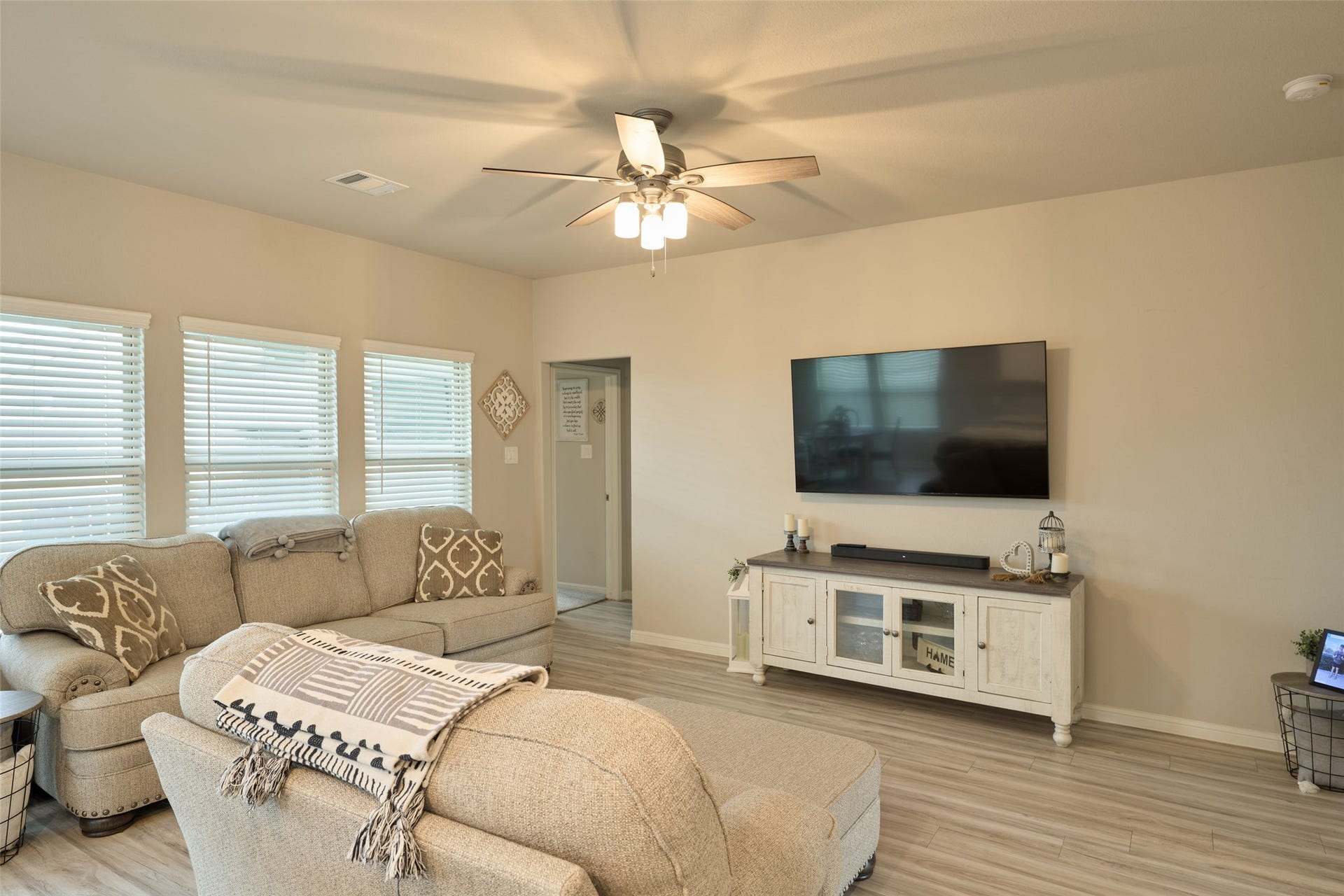 729 Yellow Birch Lane, Conroe, TX 77304 729 Yellow Birch Lane, Conroe, TX 77304