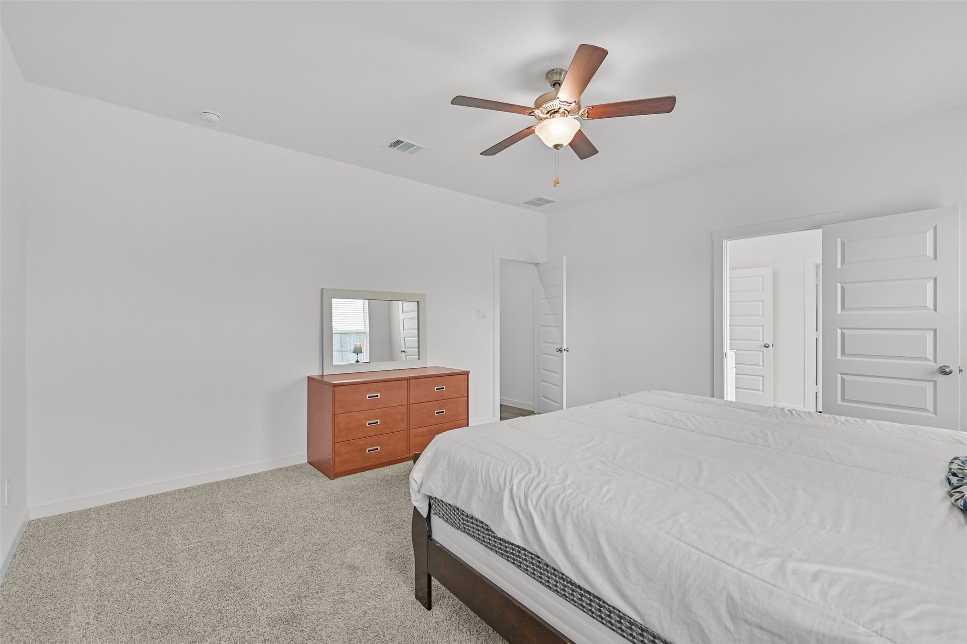 3015 Santa Terrace Lane, League City, TX 77573 3015 Santa Terrace Lane, League City, TX 77573