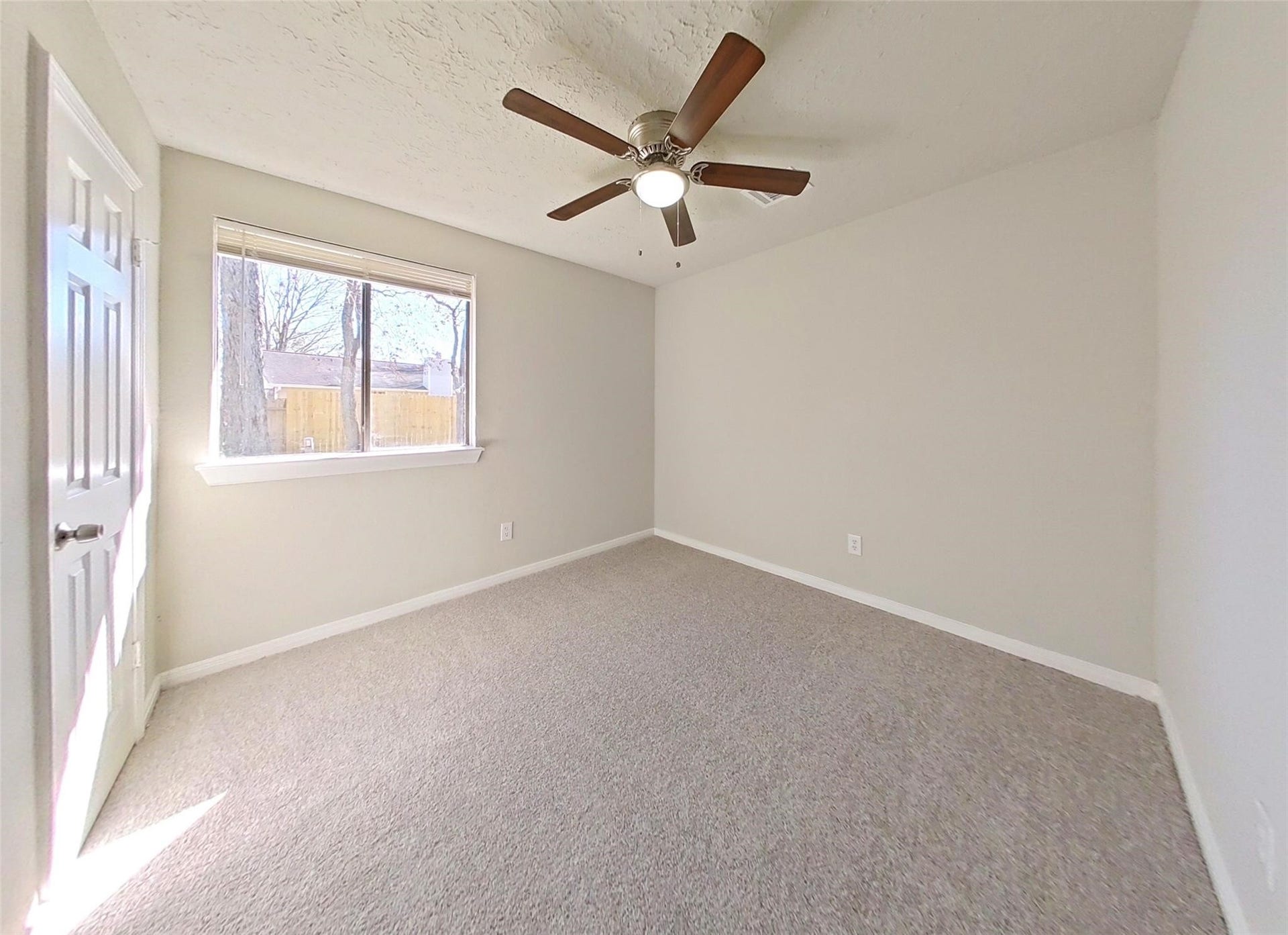11210 Camphorwood Drive, Houston, TX 77089 11210 Camphorwood Drive, Houston, TX 77089
