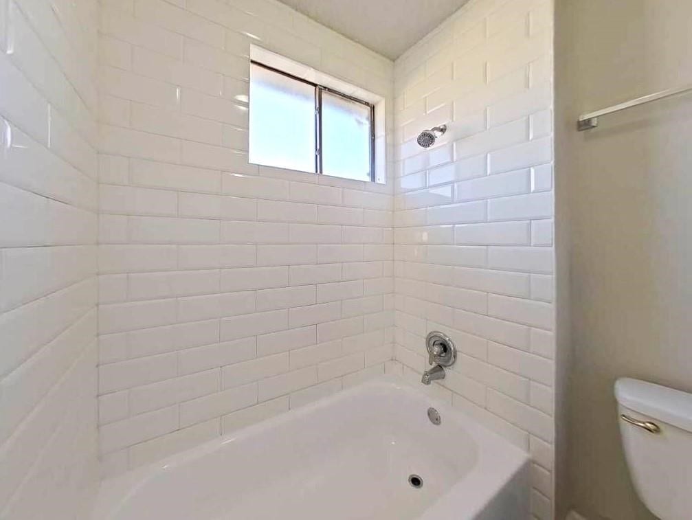 11210 Camphorwood Drive, Houston, TX 77089 11210 Camphorwood Drive, Houston, TX 77089