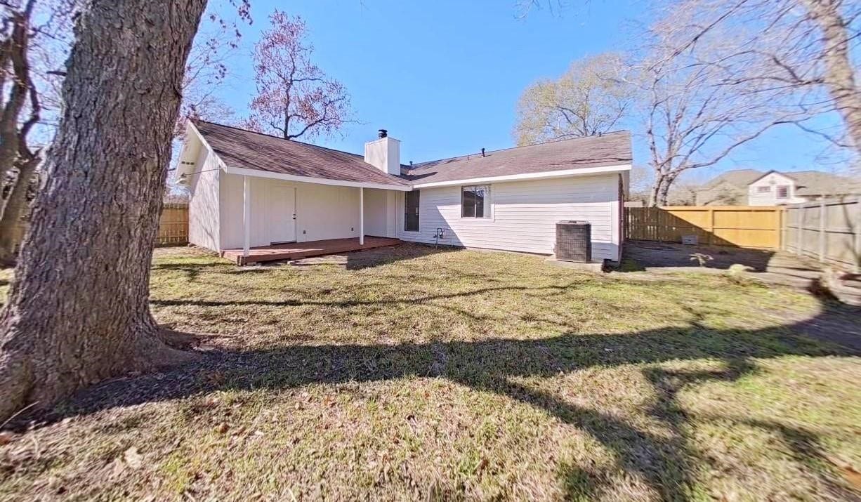 11210 Camphorwood Drive, Houston, TX 77089 11210 Camphorwood Drive, Houston, TX 77089