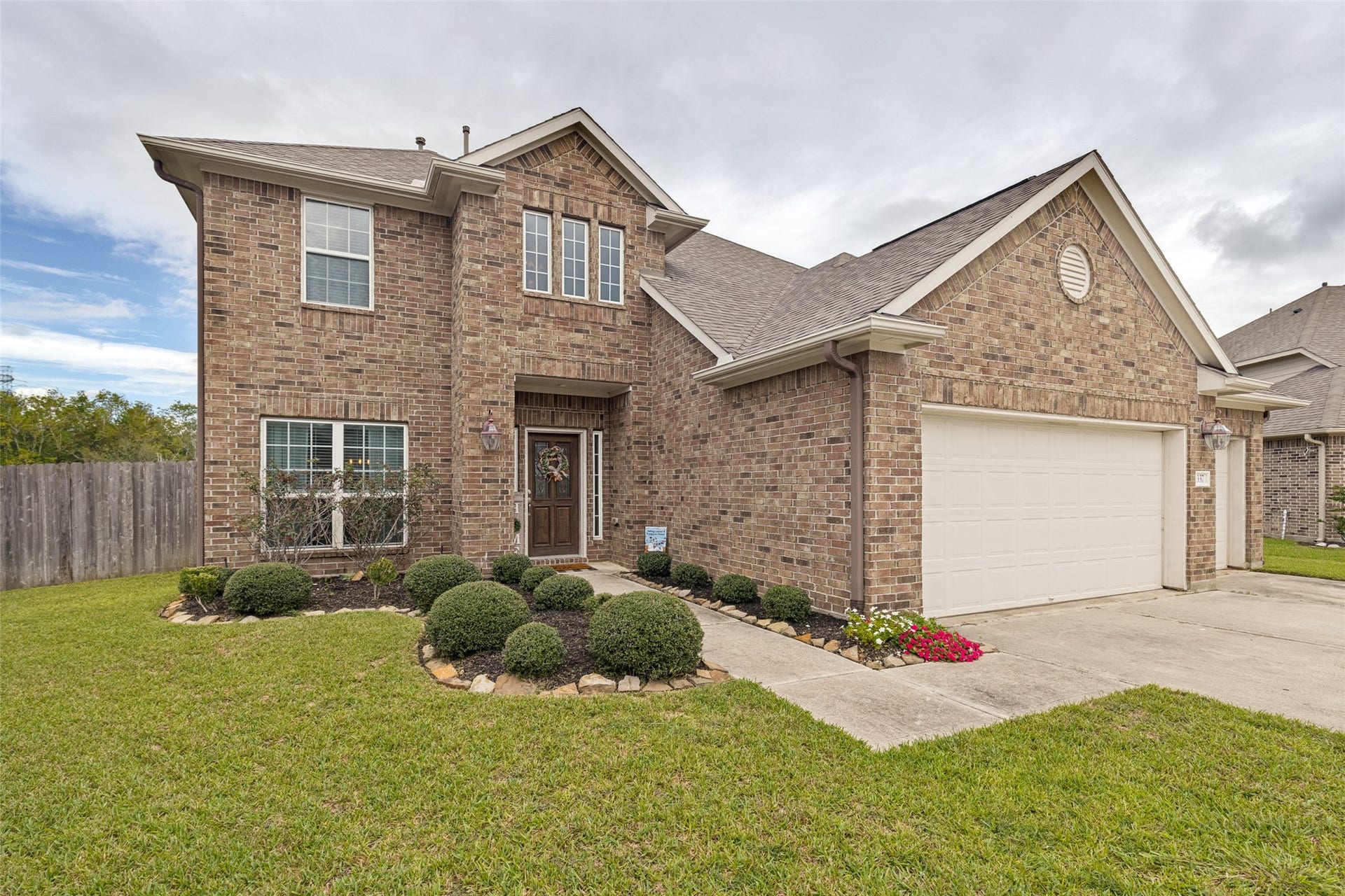 337 Burgundy Drive, Alvin, TX 77511 337 Burgundy Drive, Alvin, TX 77511