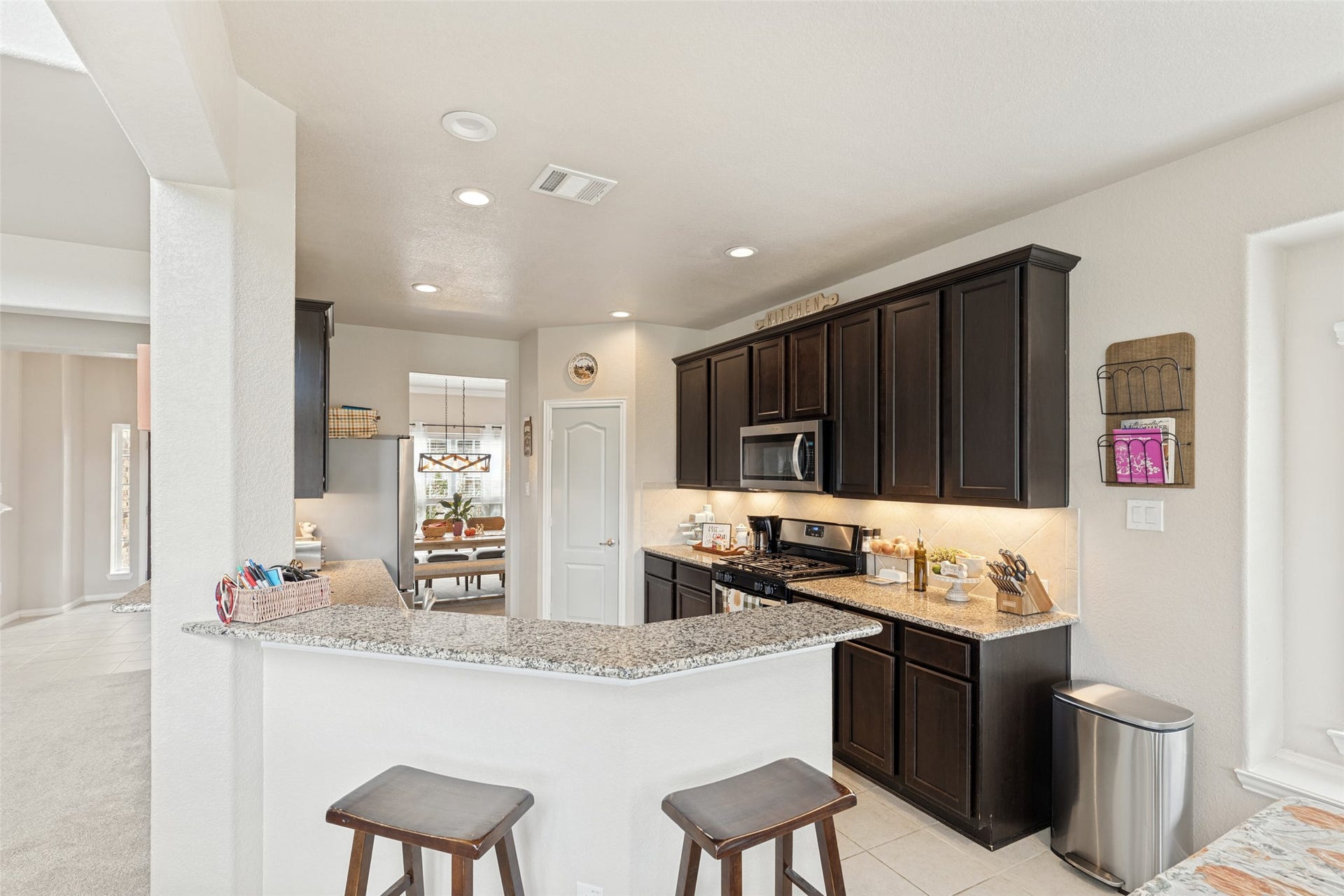 337 Burgundy Drive, Alvin, TX 77511 337 Burgundy Drive, Alvin, TX 77511