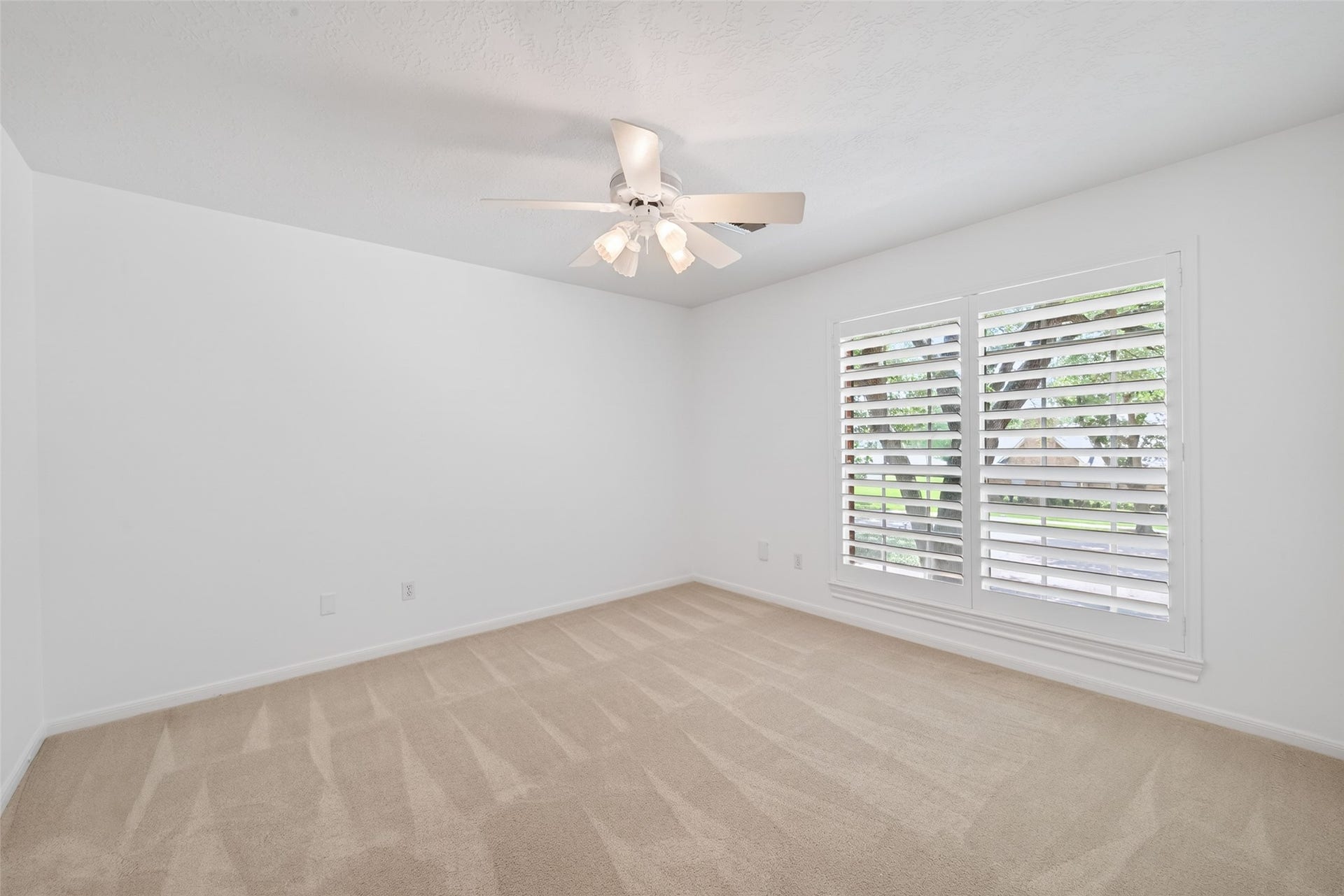 3403 Driftwood Court, Sugar Land, TX 77478 3403 Driftwood Court, Sugar Land, TX 77478