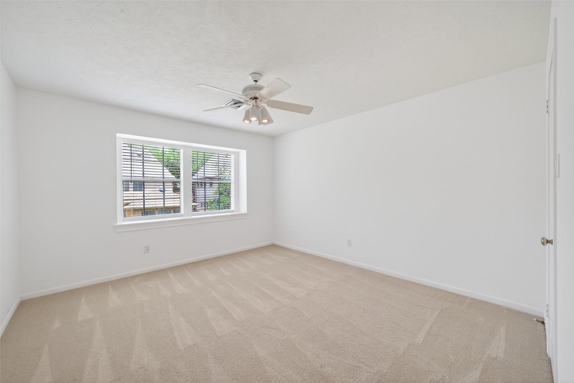 3403 Driftwood Court, Sugar Land, TX 77478 3403 Driftwood Court, Sugar Land, TX 77478